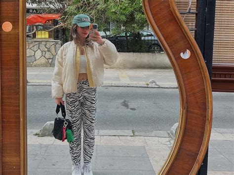 Sude Balcı (@sudebalcii) 1000Kitap.